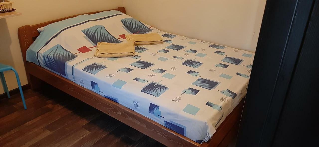 Звёздный Hotel Odessa Buitenkant foto