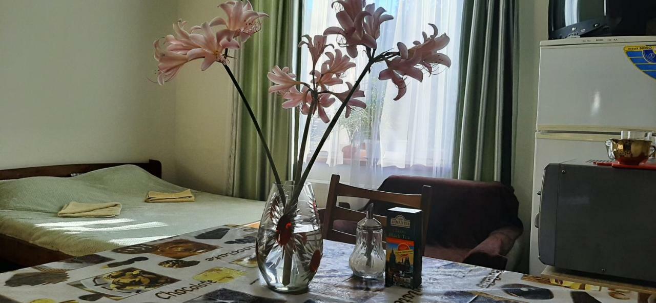 Звёздный Hotel Odessa Buitenkant foto